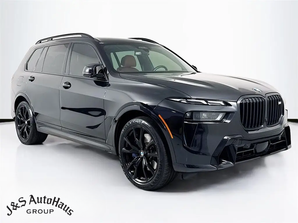 2024 BMW® X7 M60i